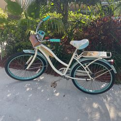Vintage Huffy Panama Jack beach cruiser bike