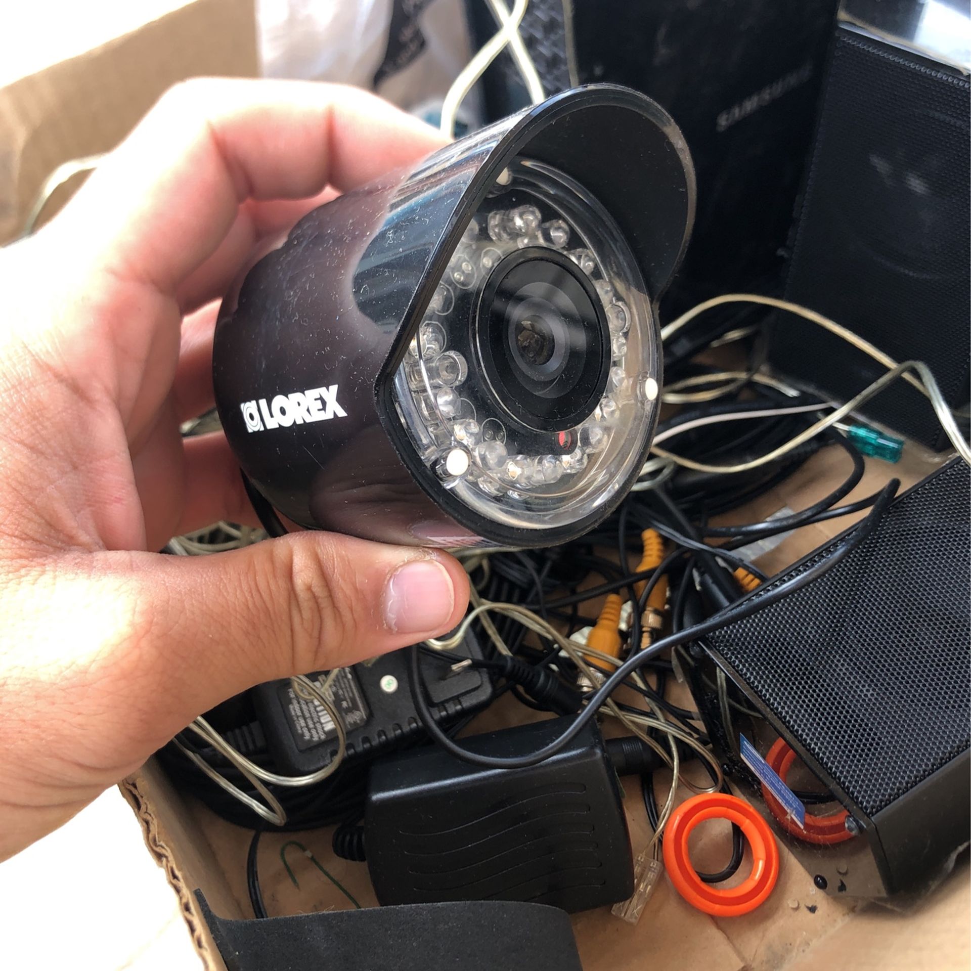 Lorex Camera System, Comes With Acer Monitor Samsung Speakers