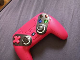 PS5 controller with extra buttons in the back