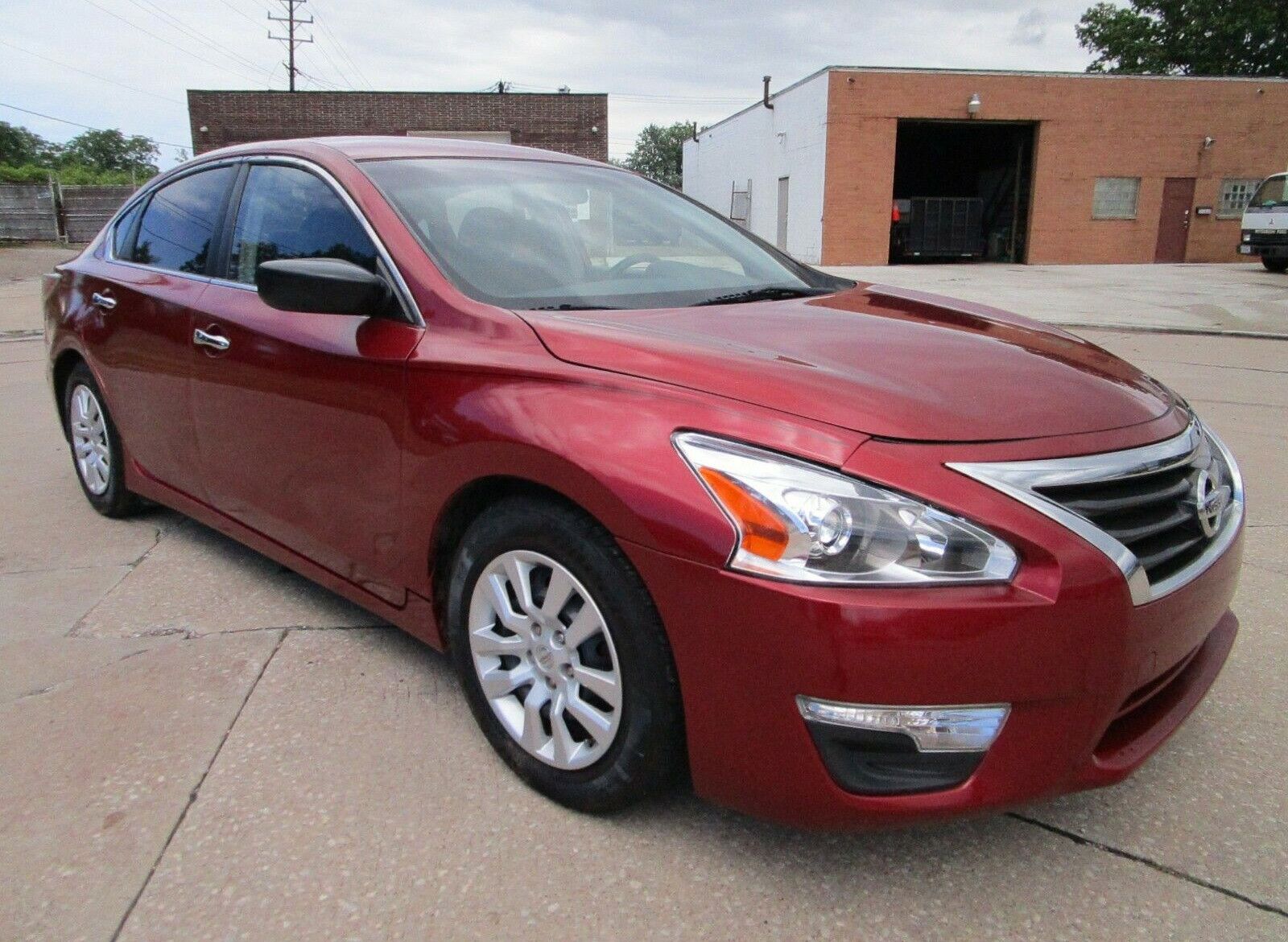 ☕️🎉I am selling my 🍁✮$1000 Selling Nissan Altima 2015 .🍁🔥