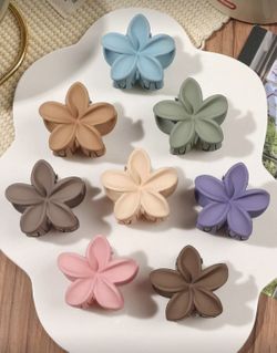 New Hair Clips Each Set $13