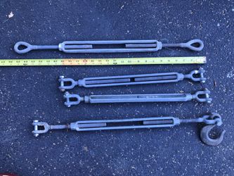 4 turnbuckles