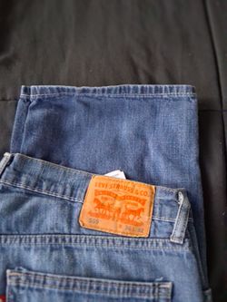 Men's levi's pants  36 / 32