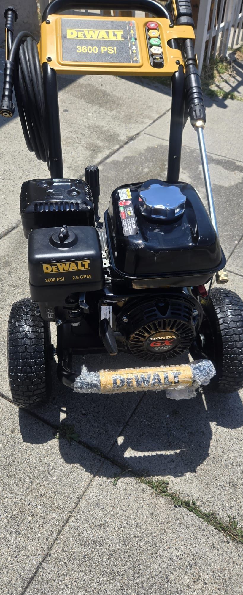 3600 Dewalt Power Washer Gas Motor Honda