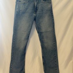 Levi’s Men’s 505 Regular Fit Jeans 
