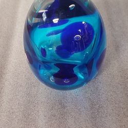 Murano Egg Paperweight 