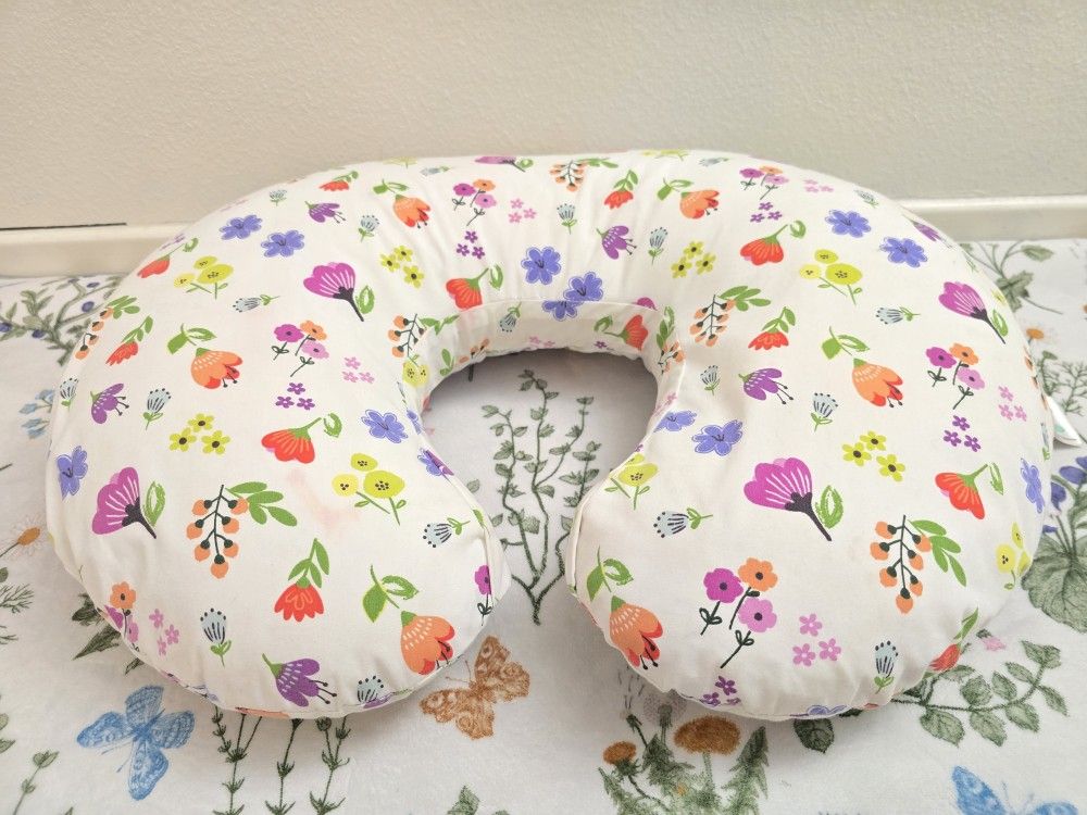 Boppy Nursing and Positioner Pillow