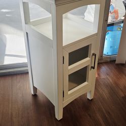Cabinet Table