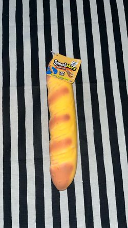 SmushMart Squishy Baguette Toy