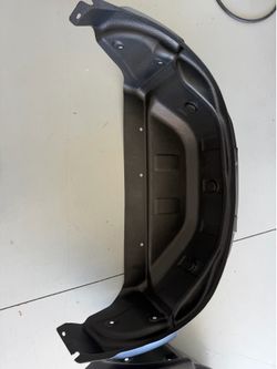 NEW Chevy Silverado Rear Wheelhouse Liner Set – GM Part #1(contact info removed)