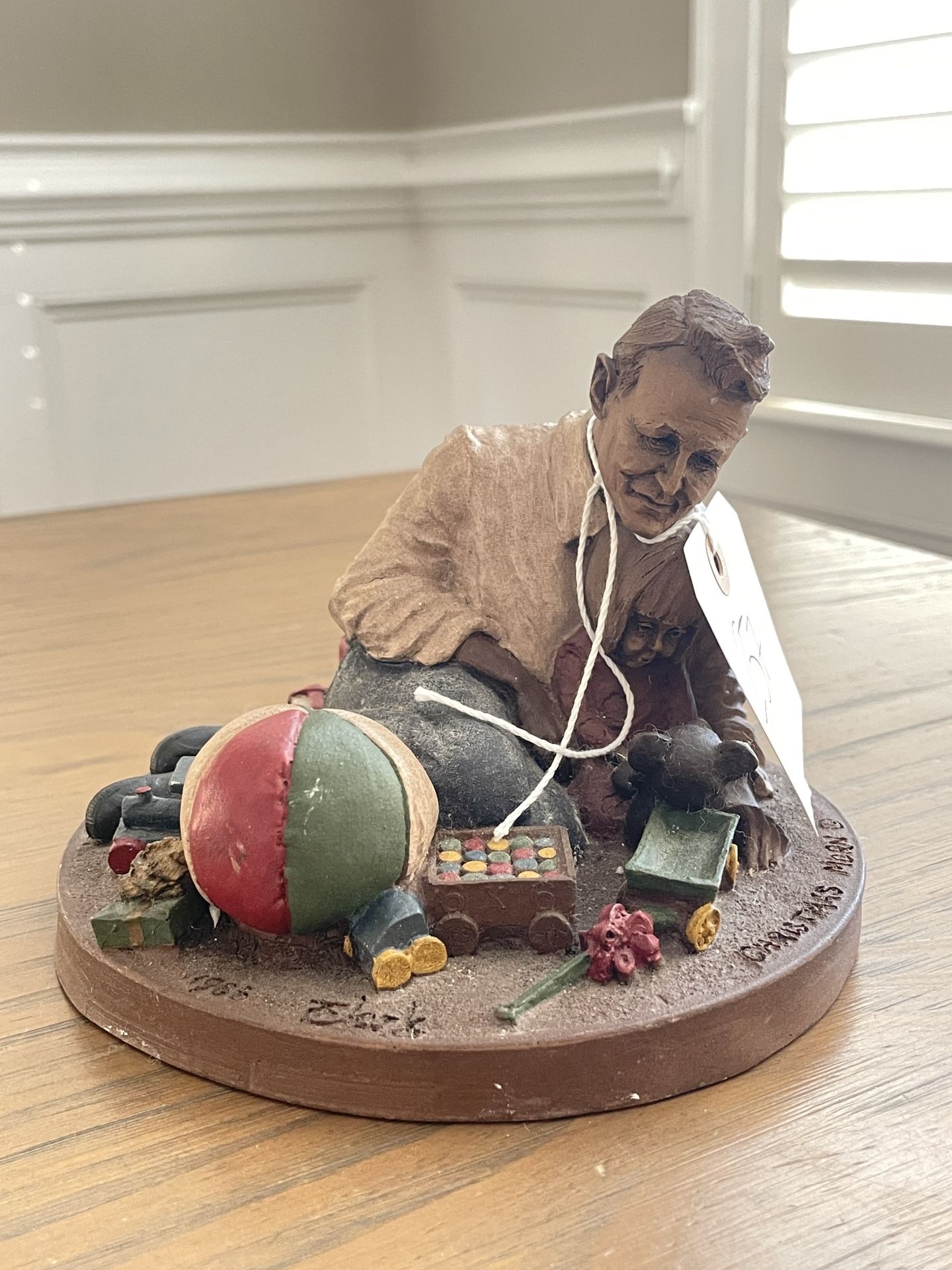 Signed by artist Tom Clark 1988 RETIRED "CHRISTMAS MORNING" Excellent