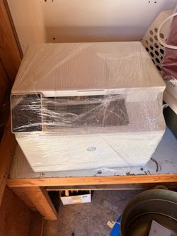 Color LaserJet Pro MFP M182E