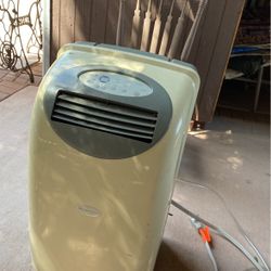 Portable Ac Unit Frigidaire Brand Works Great