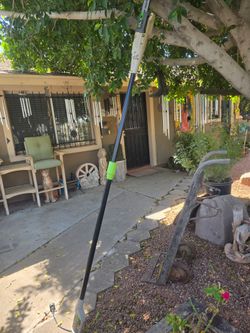 Electric pole saw