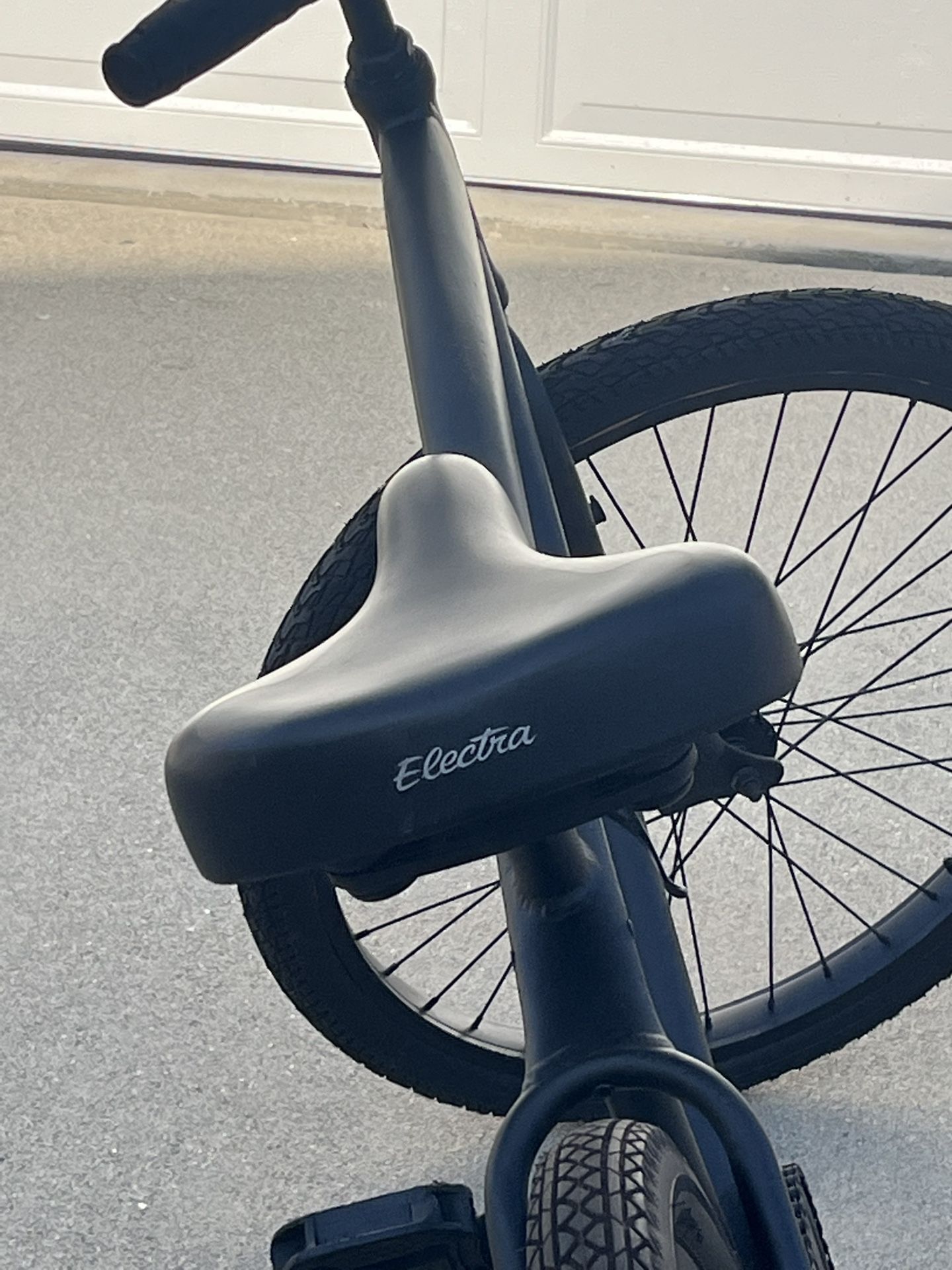 Black Electra Cruiser Bike