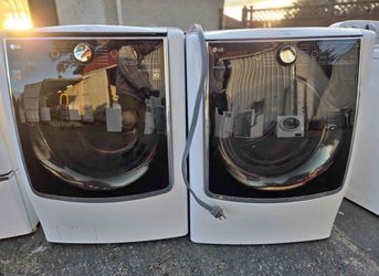 Lg signature washer and dryer set electric washer 5.5 dryer 9.5 extra large