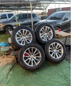 Set for Ram 275/60R20