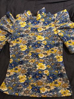 Floral Ruffle Neck  Top