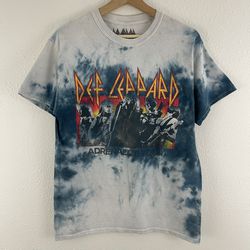 DEF LEPPARD Blue White Tie Dye 1992 Adrenalize Tour Short Sleeve Graphic Tee