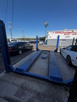 12,000 capacity blue 4-post car lift