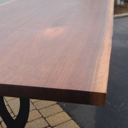 Black/American Walnut Dinning Table