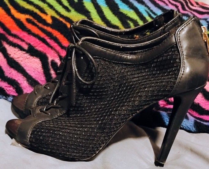 Black High Heel Ankle Boot Size 7