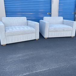 Thomasville Dillard Convertible Sleeper Chair Set- Delivery Available 