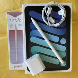 Apple ipad Mini 6th Generation (2021 model) 256GB With Box, keyboard, pencil & Accessories 