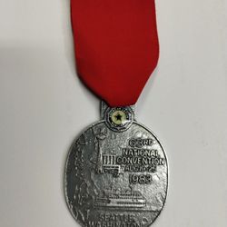 Vintage American Legion Auxiliary 63rd National Convention pin/medal, 1983, Seattle