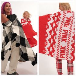 New Victoria Secret Pink Marshmallow Blanket Throws $45 Each 
