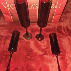 Red Champagne Flutes