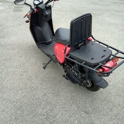 Zev Model 2700 & Electric Bike & Color Red