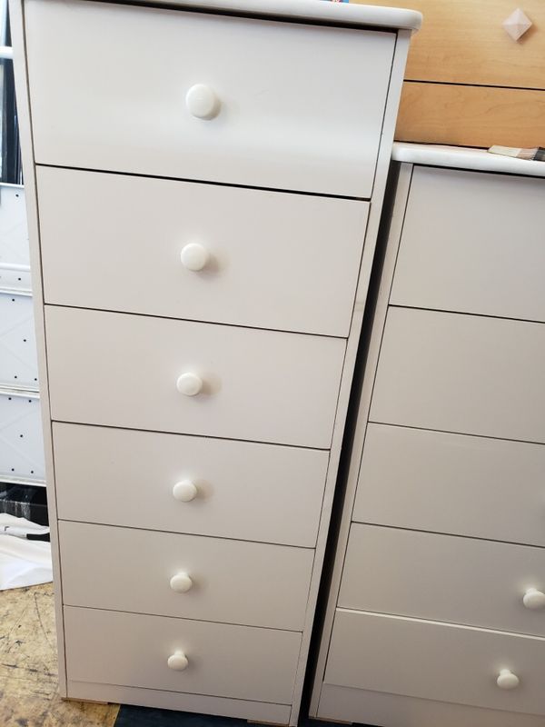 6 drawer Lingerie dresser *fully assembled * for Sale in Lynwood, CA OfferUp