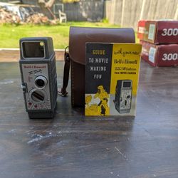8 Mm Old Bell & Howell Two 220