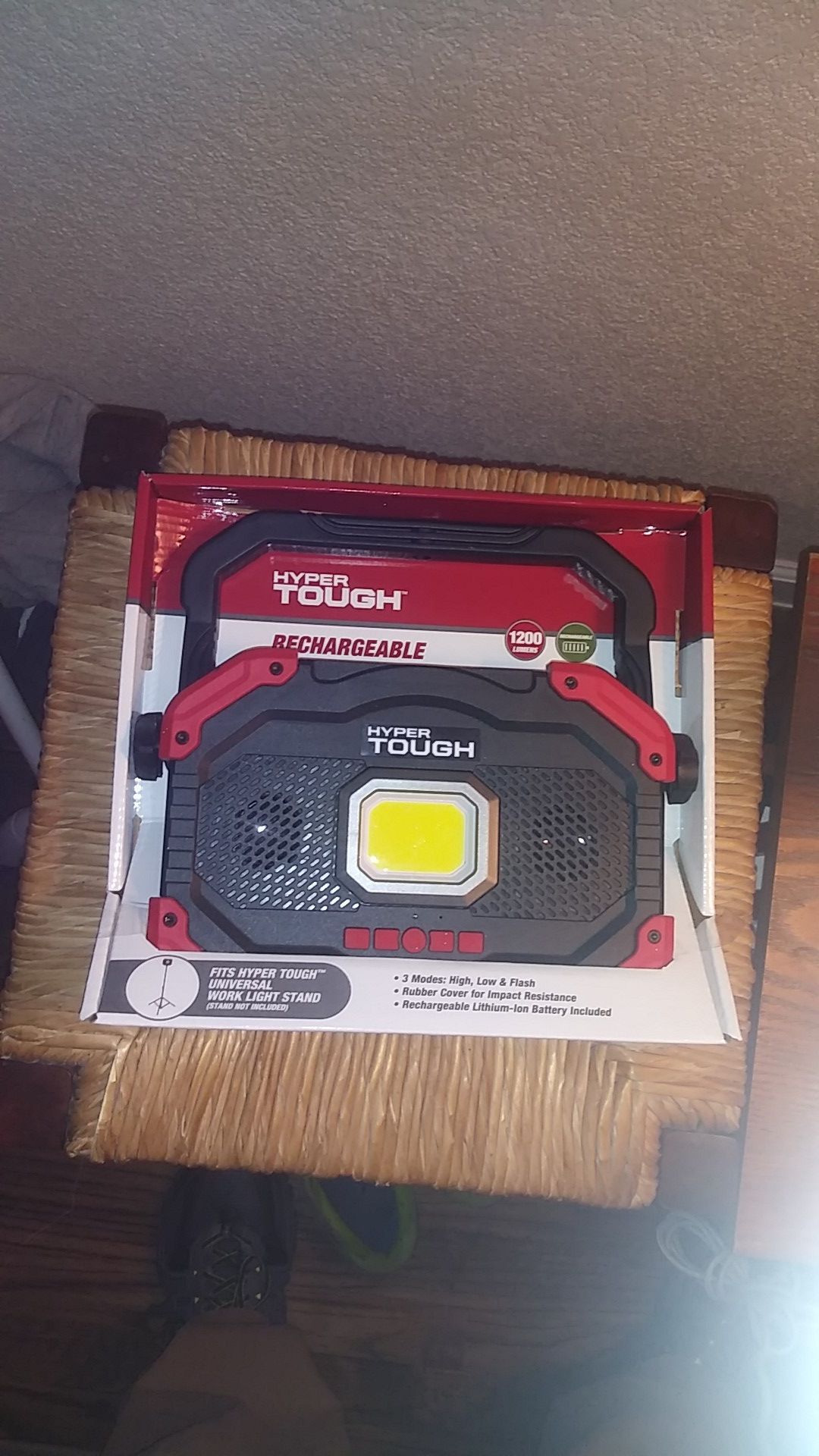 Hyper tough 1200 Lumen rechargeable work light with Bluetooth