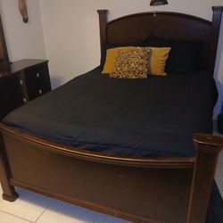 Wooden Bed Frame 