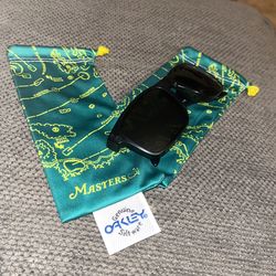 Oakley Pouch