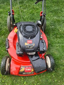 Toro Self-propelled Mower Runs As Is No Warranty Cash Only Price  $287.00