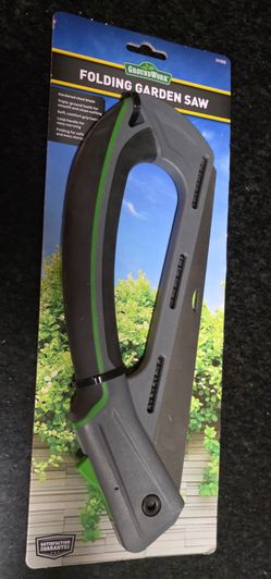 Folding saw