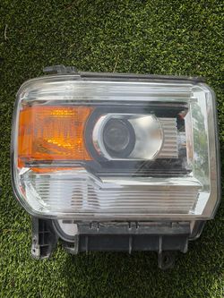 GMC sierra headlamp