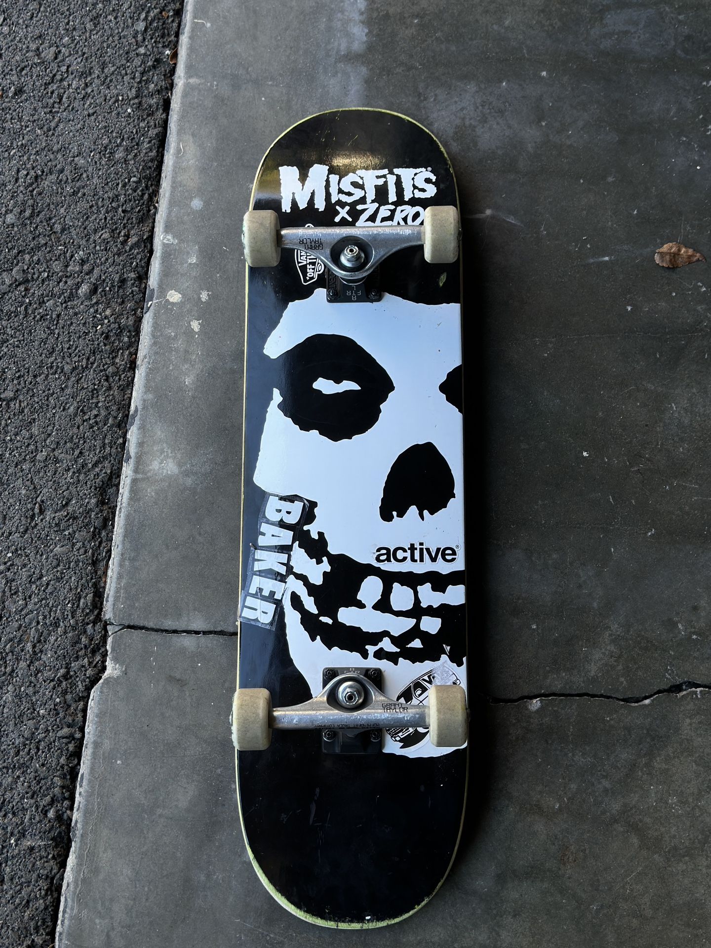Misfits x ZERO Skateboard