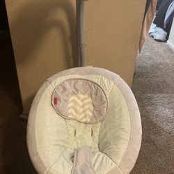 Baby Swing Fisher price 