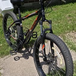 27.5 Mongoose Terrex Bike