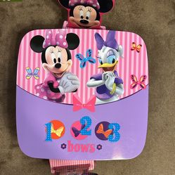 Disney Minnie Mouse Table and Chairs