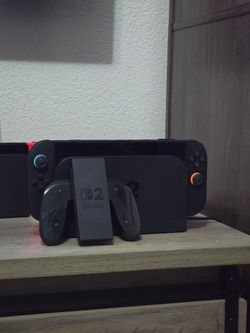 Nintendo Switch 2 (Like New)