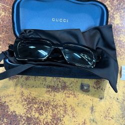 Gucci Sunglasses 1689 