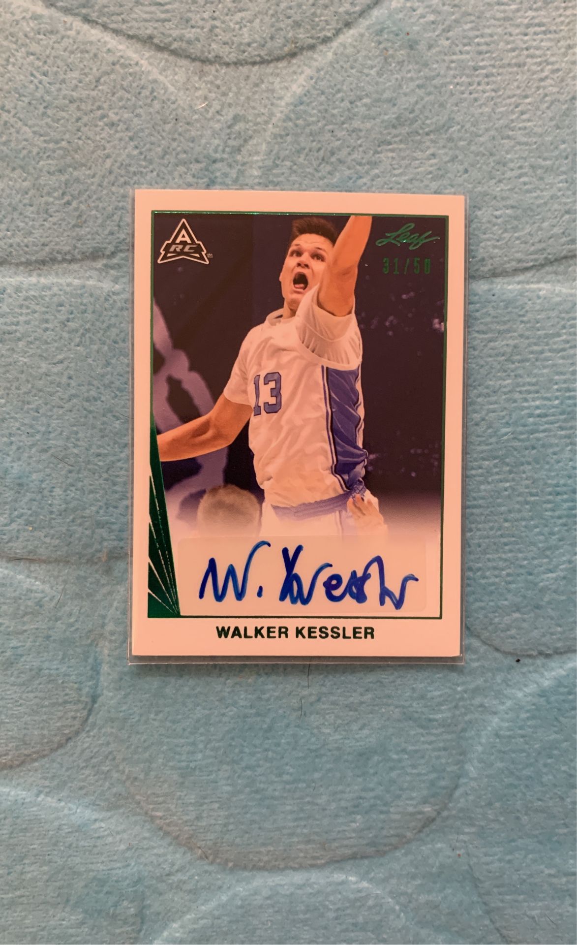 2022 Leaf Autographed Walker Kessler #BA-WK1 Rookie Card 31/50