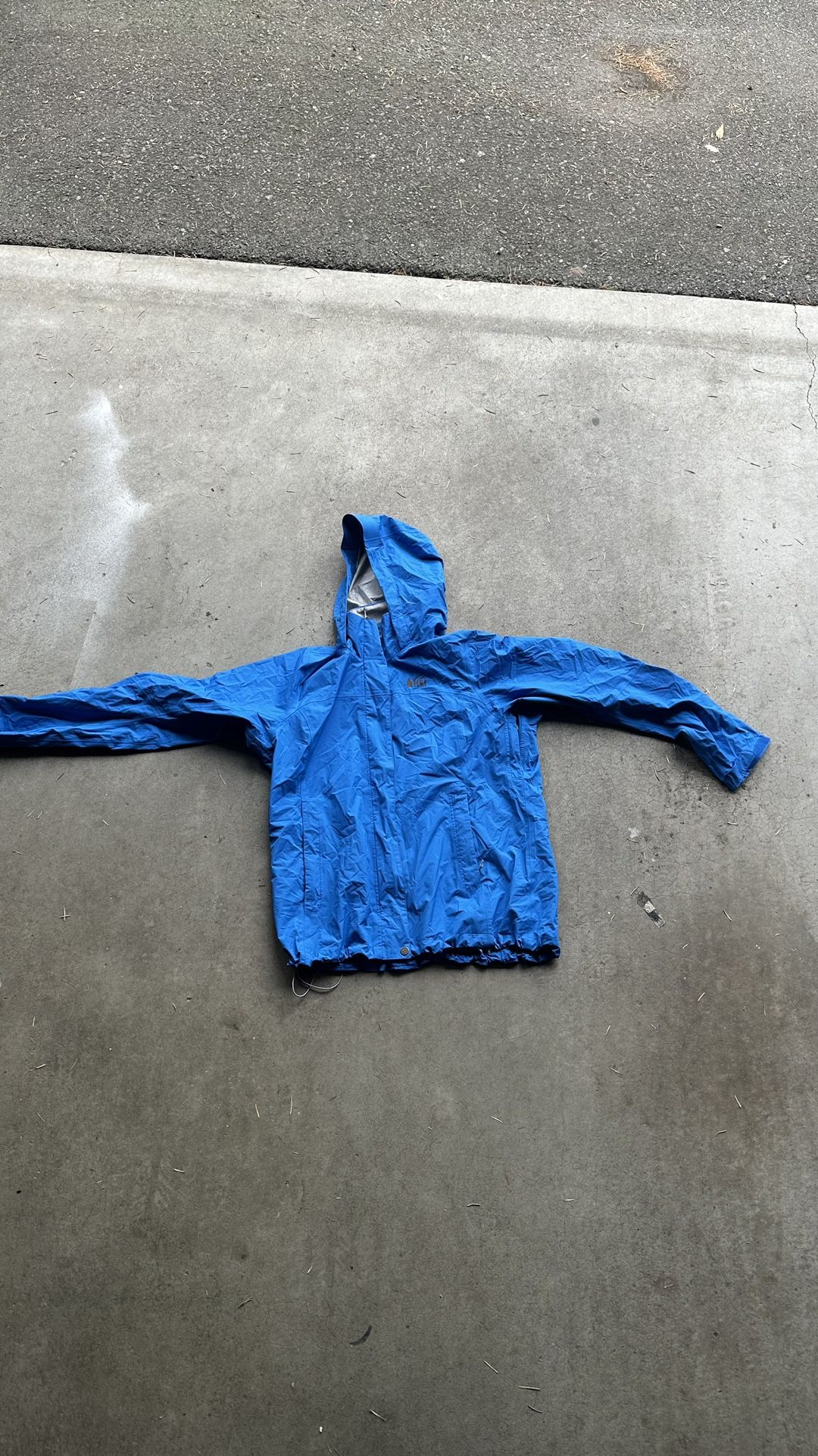 REI Rainier women’s Medium Rain Jacket