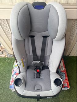 Maxi Cosi convertible car seat