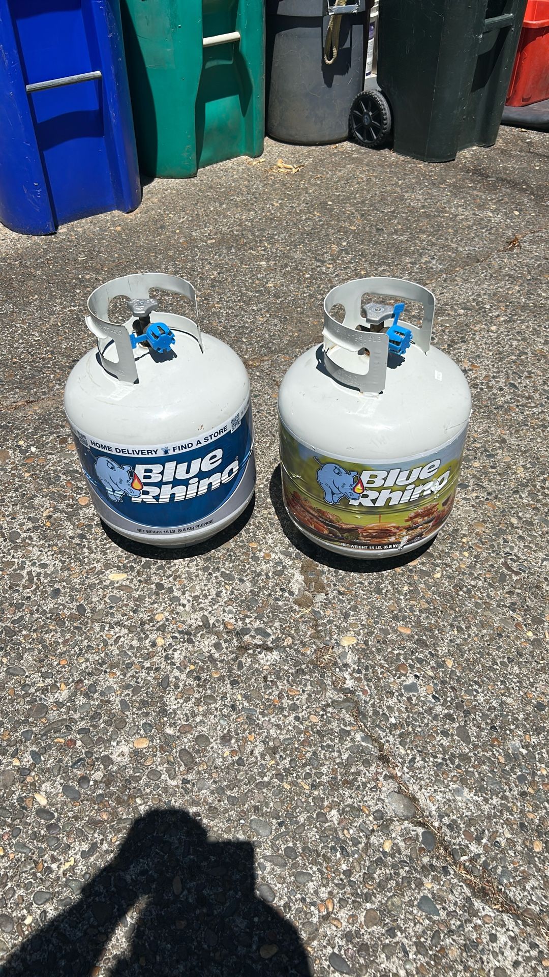 20# (5 gallon) Propane BBQ Tanks Full
